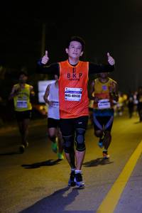 BIB: 40938
                            <button type="button" onclick="openModal(7595586)" class="btn btn-primary btn-sm float-right btn-popup" data-toggle="modal" data-target=".modal-high-quality">
                        <i class="fas fa-shopping-cart"></i> Add to Cart
                    </button>
                                            <button type="button" onclick="isThisMe(7595586, true)" class="btn btn-success btn-sm float-right btn-popup btn-isme hidden" data-toggle="tooltip" data-placement="bottom" title="นี่คือรูปของคุณใช่ไหม คลิกที่นี่เพื่อเอาเข้าอัลบั้ม">
                        <i class="fas fa-plus"></i> Add to album
                    </button>
                    <button type="button" onclick="isThisMe(7595586, false)" class="btn btn-warning btn-sm float-right btn-popup btn-isnotme hidden">
                        <i class="fas fa-ban"></i> Remove from album
                    </button>